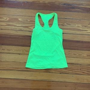 Athletic tank top